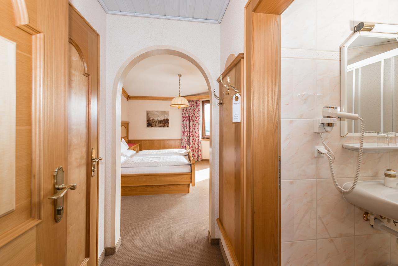 Hotel Ennstalerhof 람자우 암 다흐스타인 외부 사진