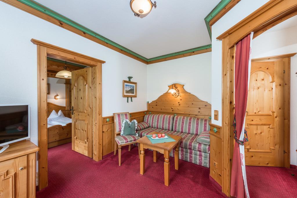 Hotel Ennstalerhof 람자우 암 다흐스타인 외부 사진